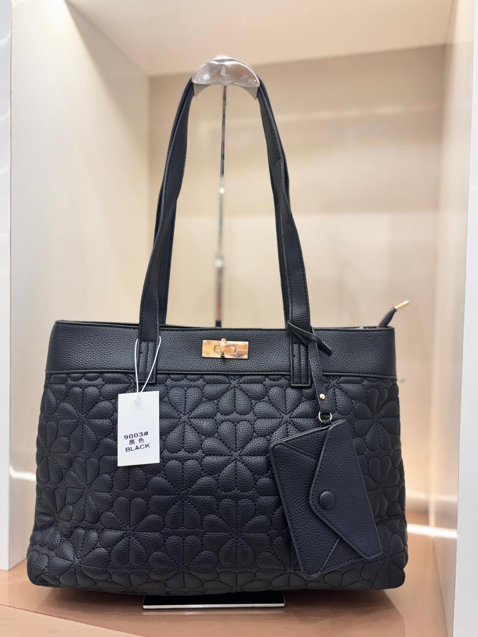 BLACK TOTE /HANDBAGS