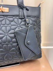 BLACK TOTE /HANDBAGS